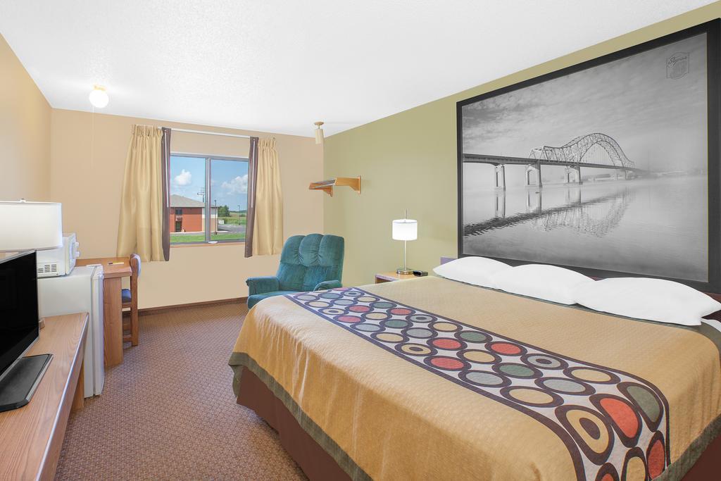 Super 8 By Wyndham Mt Pleasant Motel Mount Pleasant Eksteriør bilde